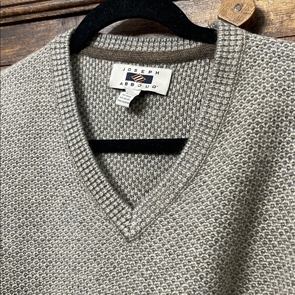 NWOT Joseph Abboud Wool Blend Textured Knit Sweater Men XL Taupe V-Neck Pullover - Picture 4 of 6